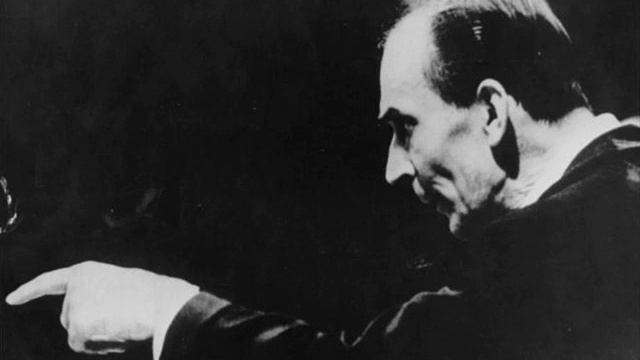TCHAIKOVSKY SYMPHONY N° 6 IGOR MARKEVITCH (LSO) 1962 Mvt I.wmv смотреть онлайн