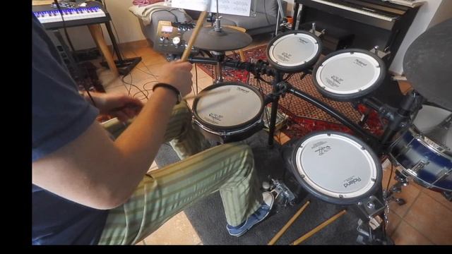 Drum Lesson - Funk - Shuffled Drums - Double Bass Drum Beats With Snare Ghostnotes!
