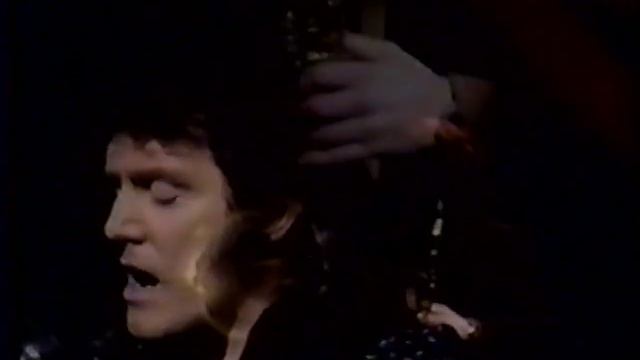 Alvin Stardust, It's Better To Be Cruel смотреть онлайн