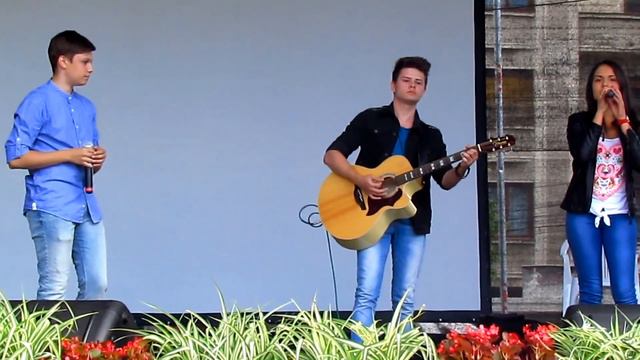 Kristina Cirjan, Andi Horjea si Radu Parvulescu - One more night (Maroon 5) смотреть онлайн