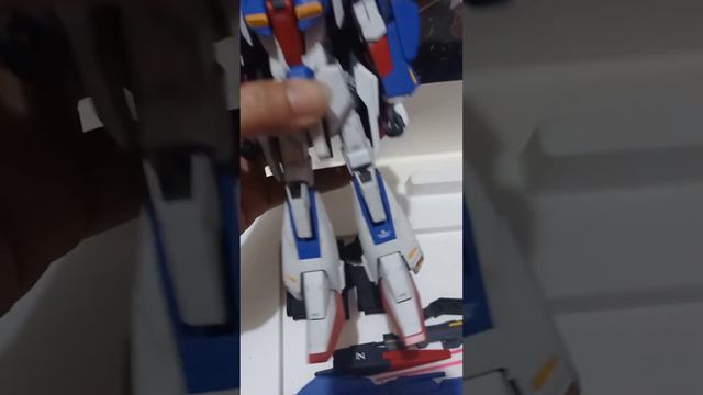 Zeta Gundam.. MG (1/100) Bandai смотреть онлайн