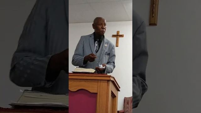 Luke 19:1-10 Rev. Douglas Robinson смотреть онлайн