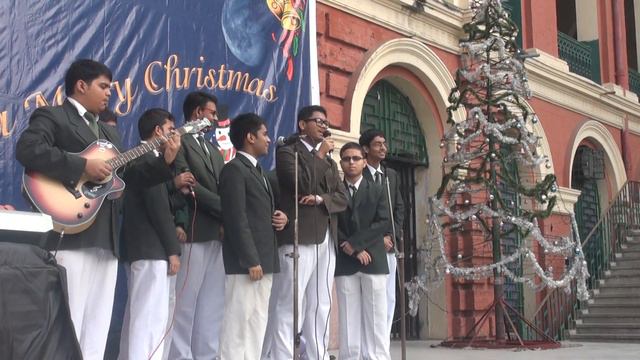 Aamar bhitoro bahirey, tobu mone rekho and parody of bela bose (St. Joseph's batch 2014 - Farewell) смотреть онлайн