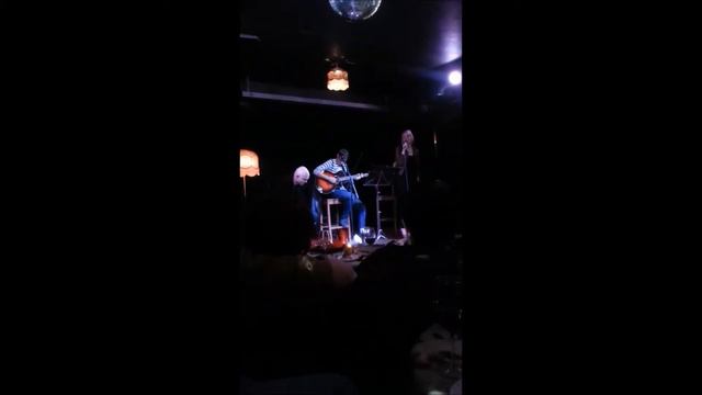 Alise Baumane - Wake Me Up смотреть онлайн