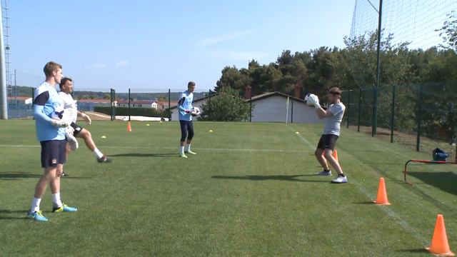 EDS IN CROATIA: GOALKEEPER CAMP смотреть онлайн