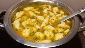 СУП КУРИНЫЙ с КЛЕЦКАМИ Этот Суп частый гость на нашем столе Просто, быстро, вкусно!