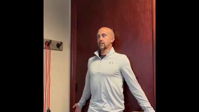 How to fix your posture in 25 seconds @DeltaHealthClinic смотреть онлайн