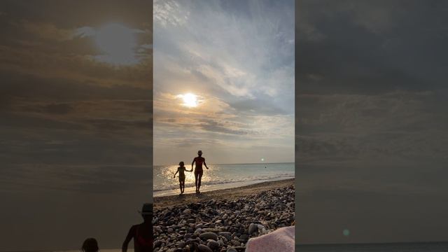 15 сентября закрыли пляжный сезон 🏖️ #крым #танцующийблогер #танцорка смотреть онлайн