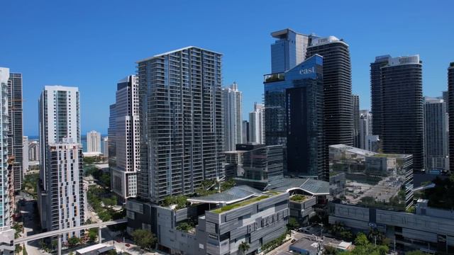 The Coolest Houses in the world Luxury TV смотреть онлайн