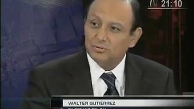 WALTER GUTIERREZ (Ex decano del Colegio de Abogados de Lima) смотреть онлайн