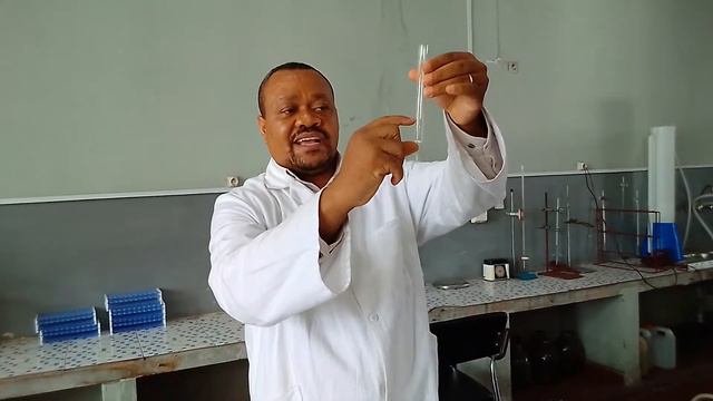 utilisation du tube a essai смотреть онлайн