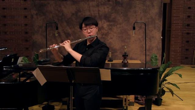 Otar Gordeli: Concerto in D Major for Flute and Orchestra, Op. 8 смотреть онлайн