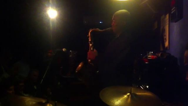 James Carter Organ Trio at Jimmy Glass Jazz Bar смотреть онлайн