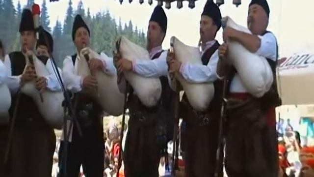 8252 Четеристотин и една гайди на Рожен/Сираков тв смотреть онлайн