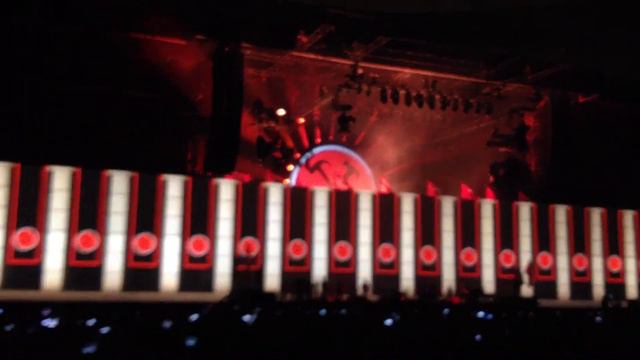 Roger Waters - The Wall: live in Rio de Janeiro смотреть онлайн