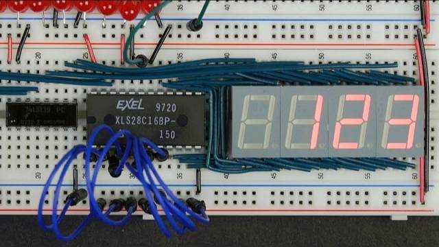 Build an 8-bit decimal display for our 8-bit computer смотреть онлайн