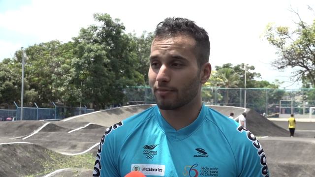 medallista olímpico Carlos Alberto Ramírez en Barranquilla смотреть онлайн
