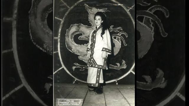 Leyla Demiriş - Liu Aria смотреть онлайн