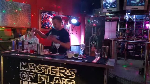 MASTERS OF FLAIR 2015 - Best Mixology Flair- Kristoff Salewski. смотреть онлайн