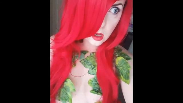 Poison Ivy Latex Cosplay смотреть онлайн