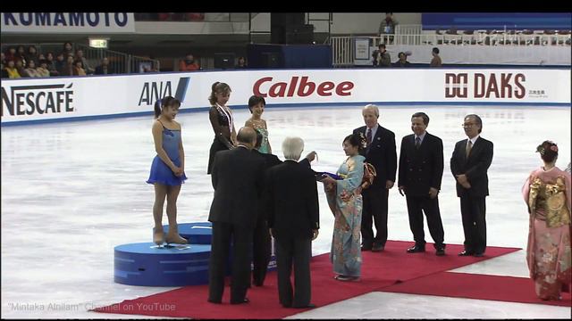[HD] Medal Ceremony - Ladies 2001 NHK Trophy - Tatiana Malinina, Yoshie Onda, Elena Liashenko смотреть онлайн