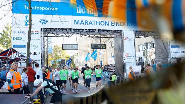 Athlon Car Lease sponsor Marathon Eindhoven 2010.wmv смотреть онлайн