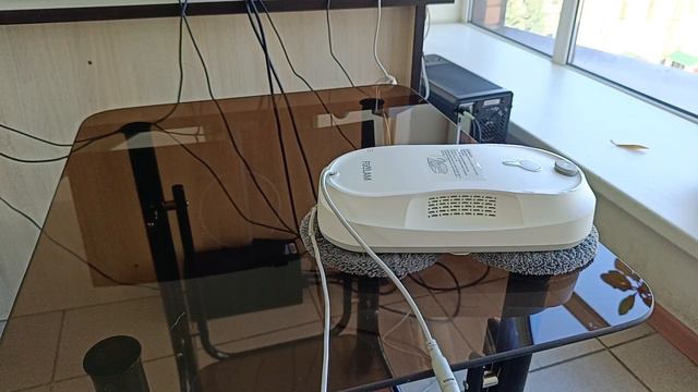 FLYYLAM S8 Робот для мойки окон смотреть онлайн