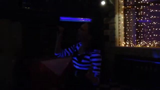 Анастасия Головина - show must go on (karaoke) смотреть онлайн
