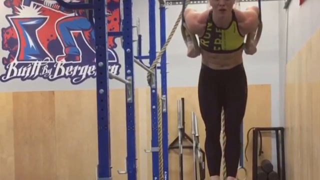 Workout Katrín Tanja Davíðsdóttir / Тренировки Кэтрин Дэвидсдоттир (звезда кроссфита) смотреть онлайн