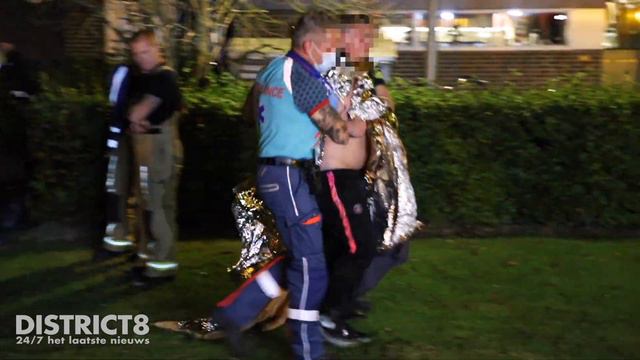 Man raakt te water na ruzie Sportlaan De Lier смотреть онлайн