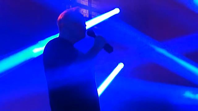 New Order with The Killers' Brandon Flowers "Superheated" @ The Chelsea in Cosmopolitan смотреть онлайн