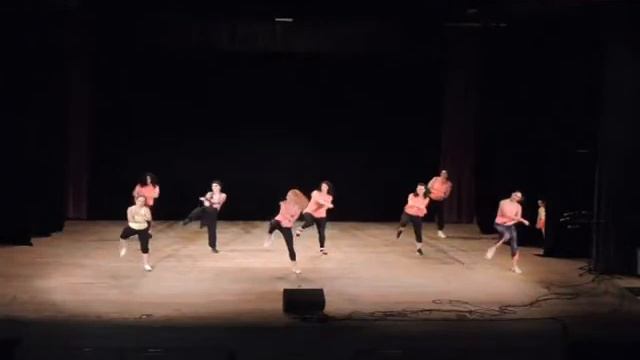 Zumba Fitness with our beautiful girls of Tapia Dance House смотреть онлайн