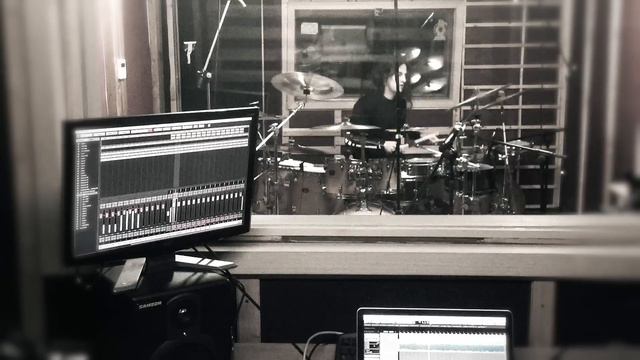 Linkin Park - Numb - Kostas Milonas - (drum cover) смотреть онлайн