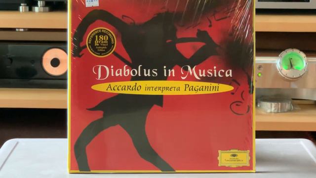 La Campanella / Diabolus - Ortofon Wood A + SME3012R Pro + SME Spa1HL + Dan D + Stenheim Alumine 5 смотреть онлайн