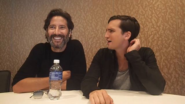 Richard Harmon And Henry Ian Cusick For The 100 At SDCC 2016