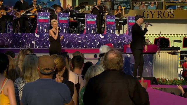 Tomas Andersson Wij - Stockholmssommar (Live @ Sommarkrysset 2019) смотреть онлайн