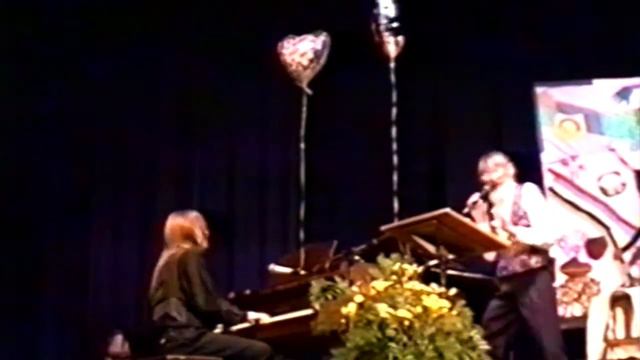 Edgars Liepiņš - "Maija ziedīte" смотреть онлайн