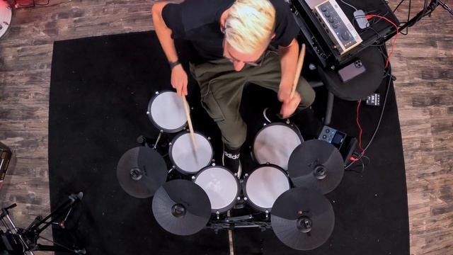 Wipeout - Drum Cover - The Surfaris смотреть онлайн