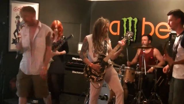 Fletcher Christian Mutiny - Pretentious Wedges смотреть онлайн
