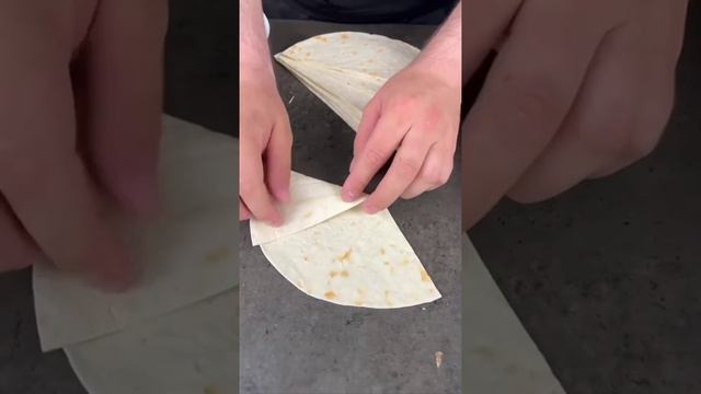 🫔Жареные конвертики с курочкой смотреть онлайн