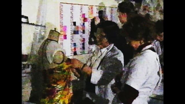 Inside the World of Haute Couture, with Nan Kempner, Karl Lagerfeld, Catherine Deneuve (1990) смотреть онлайн