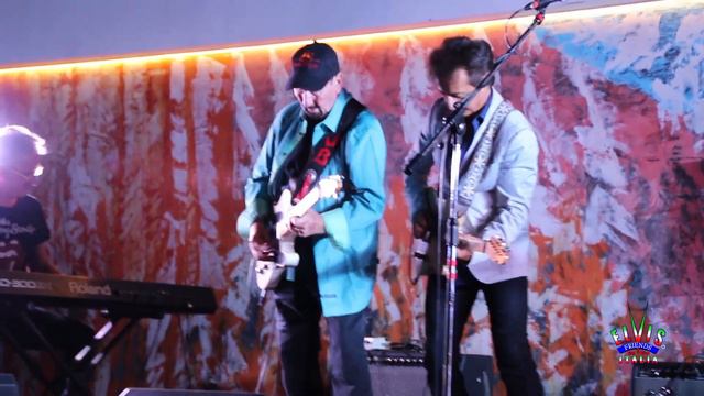 James Burton and Luca Olivieri - A Big Hunk 'O Love смотреть онлайн