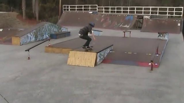 Loggan Skate Part смотреть онлайн