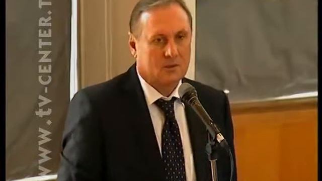 Большинство решило заседать на Банковой смотреть онлайн