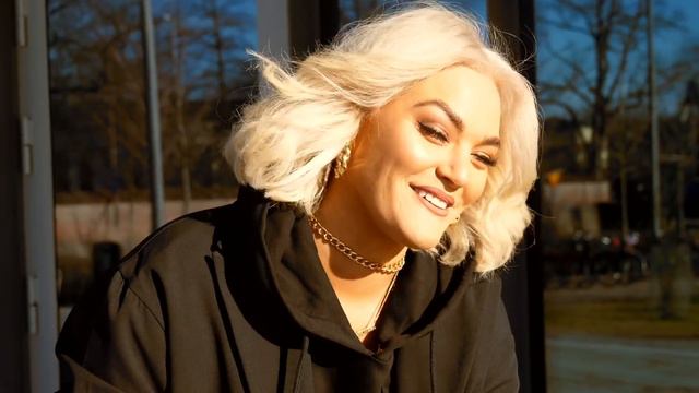 OH, NO! CORONA FÖRSTÖR FÖR MIG! смотреть онлайн