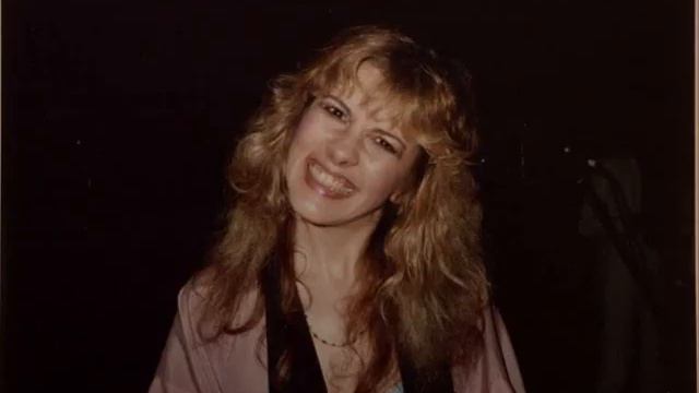 Stevie Nicks Smiles смотреть онлайн