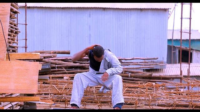 NAPEPETA.. by Bernard kyalley Official video..sms Skiza 7388799 to 811+254745786588 смотреть онлайн
