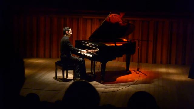 R. Caamaño - Variaciones Gregorianas Op. 15 - E. Castro (piano) смотреть онлайн