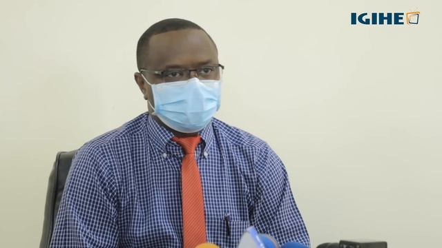 RIB yerekanye abakobwa bakurikiranyweho gushyira ku mbuga nkoranyambaga amashusho y’urukozasoni смотреть онлайн