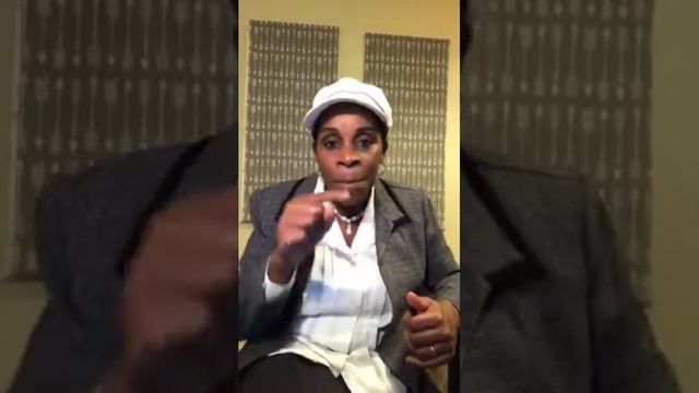 Français: Le Franc CFA avec les termes de base смотреть онлайн